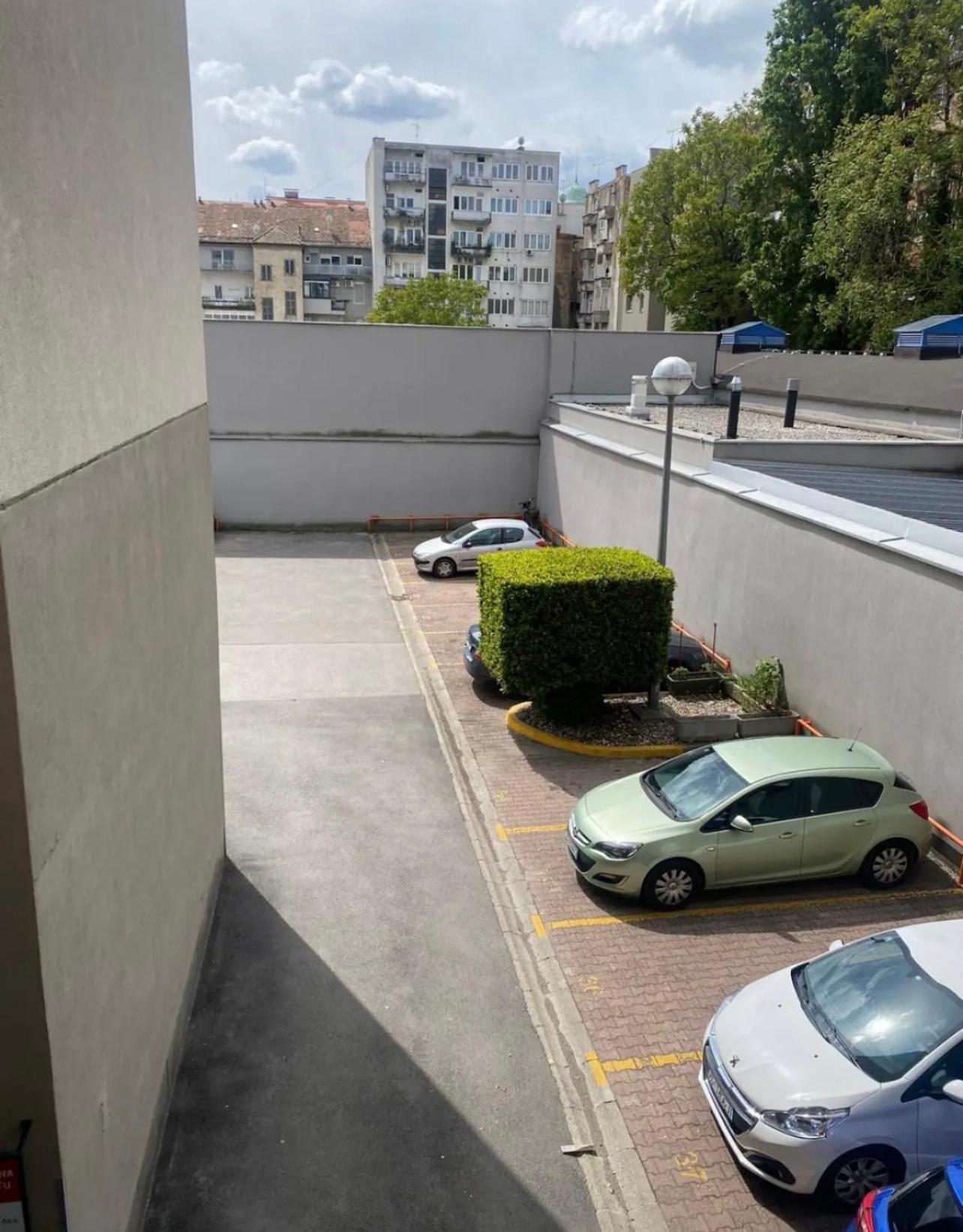 Deluxe City As Apartment - Free Parking Zagreb Exterior photo